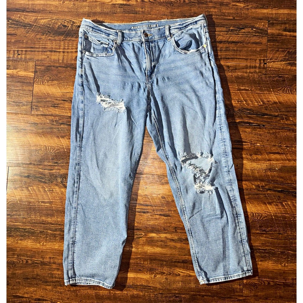 American Eagle '90's Low Rise Straight Distressed Ripped Jeans Women's 18